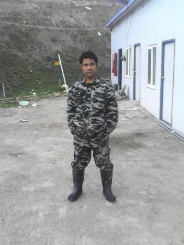 大哥哥的第一张照片--钟山认干亲服务网